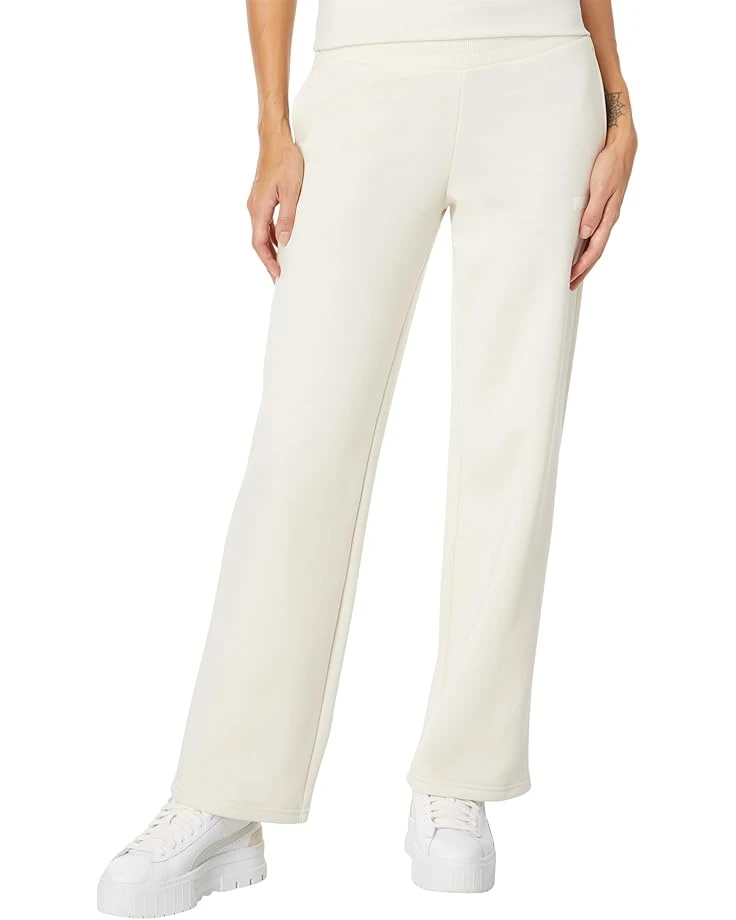 PUMA Essentials+ Small Logo Straight Leg Fleece Pants 1 PUMA Essentials+ Small Logo Straight Leg Fleece Pants